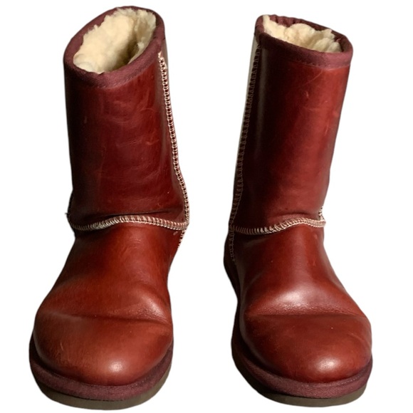 UGG Shoes - Ugg Classic Short Leather boots